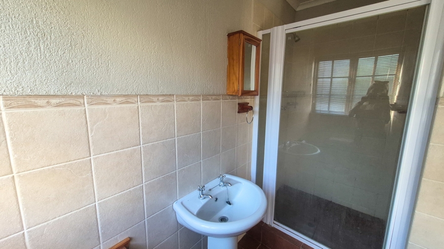 1 Bedroom Property for Sale in Die Bult North West